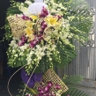 Hoa chia buồn hiện đại