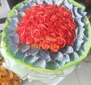 Hoa Tiền Kết Hợp Hoa Sáp